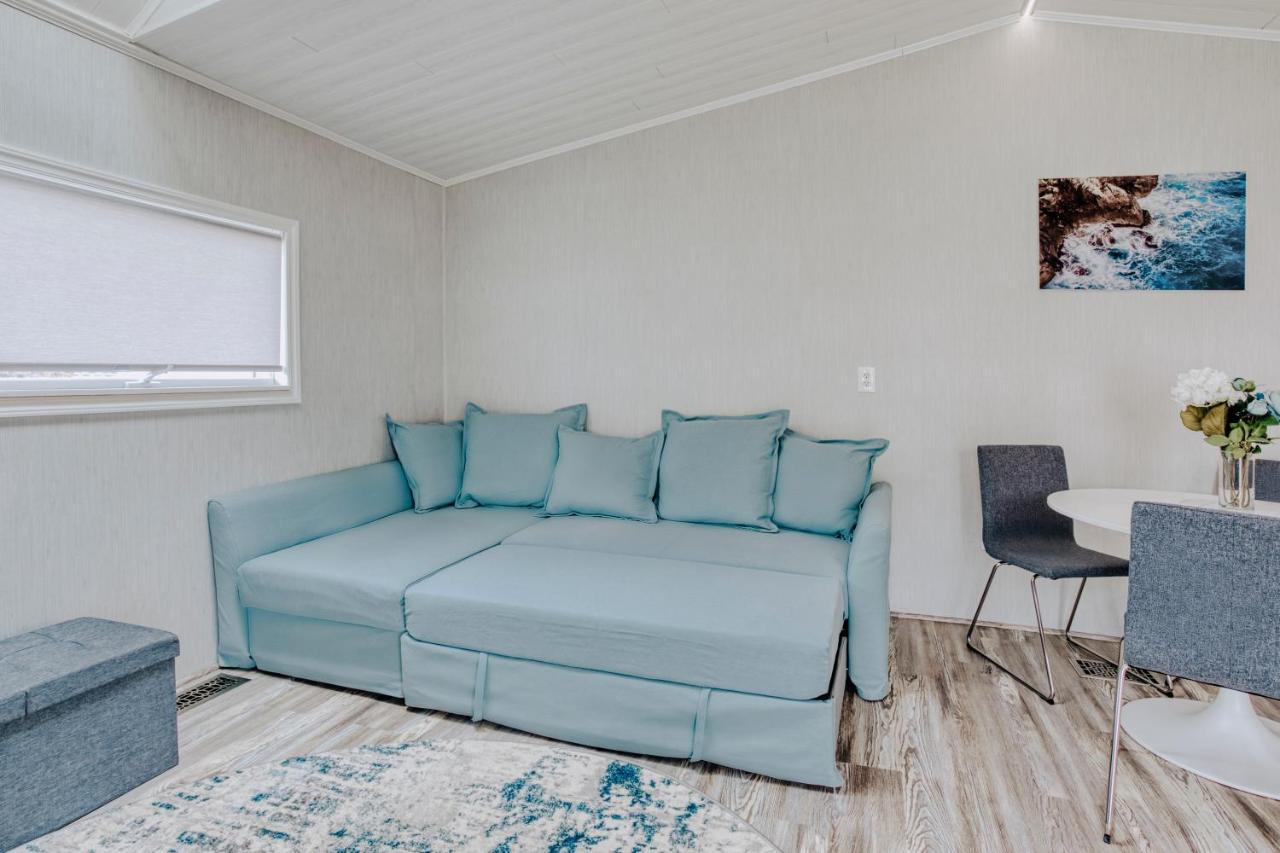 Modern & Cozy Stand-Alone Apartment - Perfect Stay 페인티드포스트 외부 사진